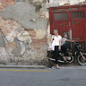 Meet your Posher, Courtney